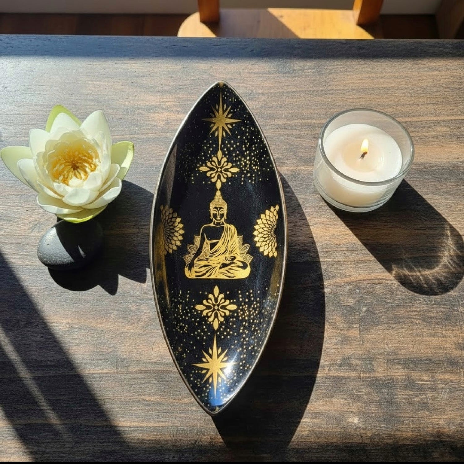 Brucia Incensi Smaltato in Alluminio - Oro e Nero | Buddha