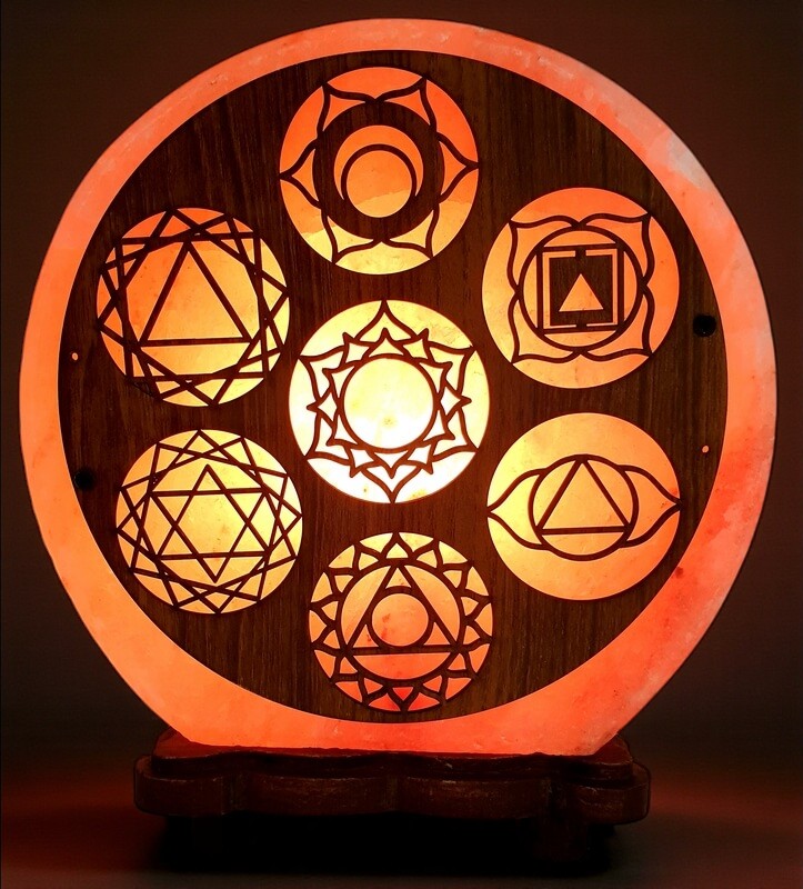 Lampada di sale con LED | 7 Chakra