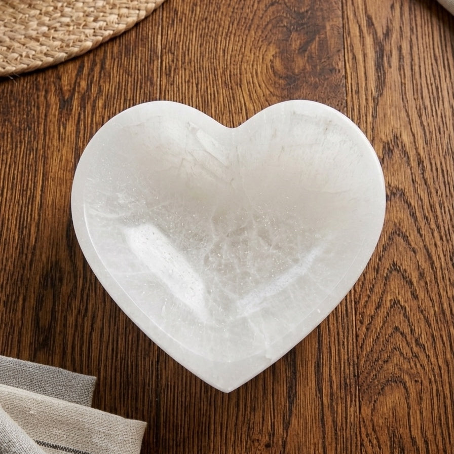 Ciotola di Ricarica in Selenite - 10 cm | Cuore